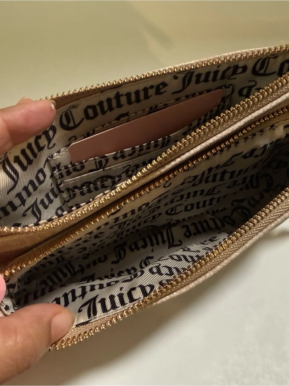 Juicy Couture Heritage Gothic Logo Double Zip Wallet Wristlet Pouch Clutch NWT